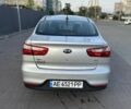Серый Киа Рио, объемом двигателя 1.6 л и пробегом 160 тыс. км за 7500 $, фото 5 на Automoto.ua