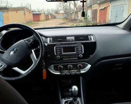 Серый Киа Рио, объемом двигателя 1.4 л и пробегом 35 тыс. км за 12000 $, фото 1 на Automoto.ua