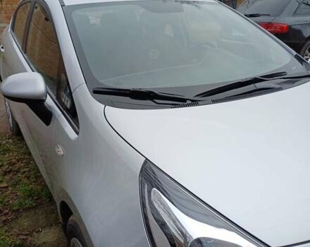 Серый Киа Рио, объемом двигателя 1.4 л и пробегом 35 тыс. км за 11000 $, фото 1 на Automoto.ua