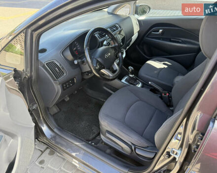 Серый Киа Рио, объемом двигателя 1.4 л и пробегом 52 тыс. км за 9900 $, фото 30 на Automoto.ua