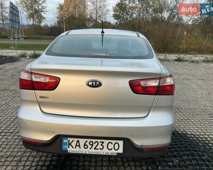 Серый Киа Рио, объемом двигателя 1.4 л и пробегом 133 тыс. км за 10500 $, фото 4 на Automoto.ua
