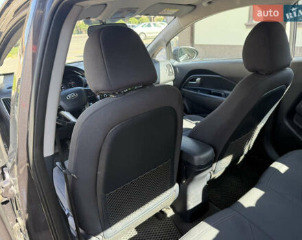 Серый Киа Рио, объемом двигателя 1.4 л и пробегом 52 тыс. км за 9900 $, фото 36 на Automoto.ua