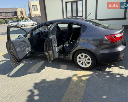 Серый Киа Рио, объемом двигателя 1.4 л и пробегом 52 тыс. км за 9900 $, фото 39 на Automoto.ua