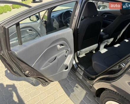 Серый Киа Рио, объемом двигателя 1.4 л и пробегом 52 тыс. км за 9900 $, фото 38 на Automoto.ua