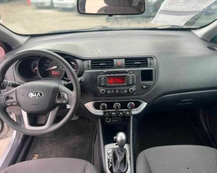 Сірий Кіа Ріо, об'ємом двигуна 1.6 л та пробігом 53 тис. км за 1200 $, фото 5 на Automoto.ua