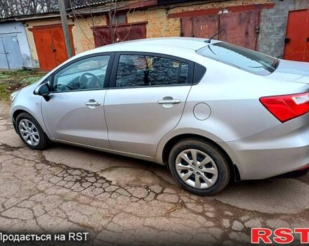 Сірий Кіа Ріо, об'ємом двигуна 1.4 л та пробігом 35 тис. км за 12000 $, фото 3 на Automoto.ua