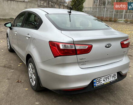 Серый Киа Рио, объемом двигателя 1.59 л и пробегом 219 тыс. км за 8000 $, фото 7 на Automoto.ua