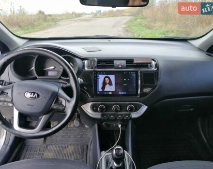 Сірий Кіа Ріо, об'ємом двигуна 1.4 л та пробігом 190 тис. км за 10500 $, фото 2 на Automoto.ua