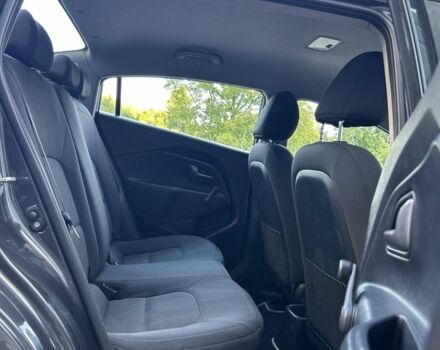 Серый Киа Рио, объемом двигателя 1.4 л и пробегом 164 тыс. км за 7700 $, фото 21 на Automoto.ua