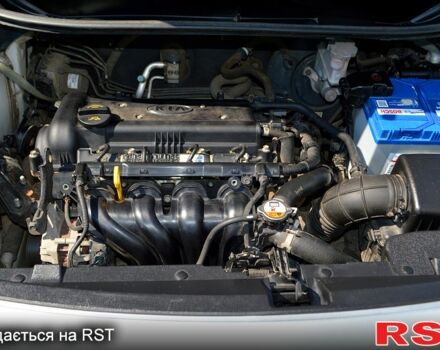 Сірий Кіа Ріо, об'ємом двигуна 1.4 л та пробігом 104 тис. км за 9000 $, фото 6 на Automoto.ua