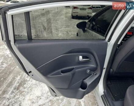 Серый Киа Рио, объемом двигателя 1.59 л и пробегом 88 тыс. км за 8499 $, фото 23 на Automoto.ua