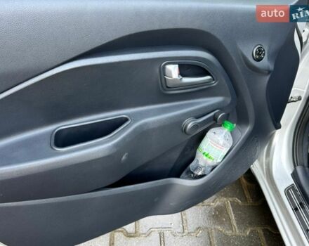 Серый Киа Рио, объемом двигателя 1.6 л и пробегом 90 тыс. км за 8300 $, фото 6 на Automoto.ua