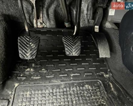 Серый Киа Рио, объемом двигателя 1.59 л и пробегом 88 тыс. км за 8499 $, фото 29 на Automoto.ua