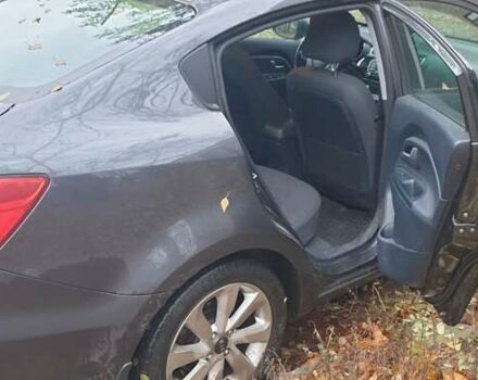 Сірий Кіа Ріо, об'ємом двигуна 1.4 л та пробігом 142 тис. км за 11500 $, фото 6 на Automoto.ua