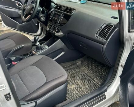 Серый Киа Рио, объемом двигателя 1.59 л и пробегом 91 тыс. км за 8700 $, фото 8 на Automoto.ua