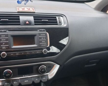Серый Киа Рио, объемом двигателя 1.4 л и пробегом 146 тыс. км за 9999 $, фото 11 на Automoto.ua