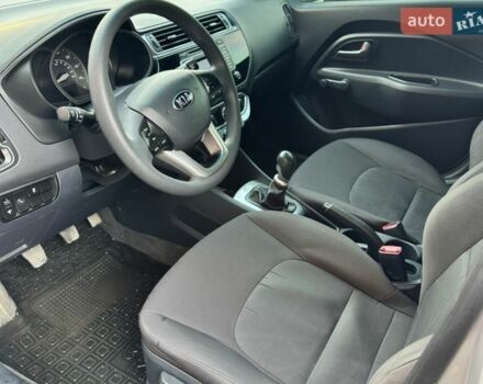Серый Киа Рио, объемом двигателя 1.6 л и пробегом 90 тыс. км за 8300 $, фото 4 на Automoto.ua
