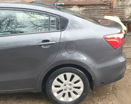 Серый Киа Рио, объемом двигателя 1.4 л и пробегом 146 тыс. км за 9999 $, фото 16 на Automoto.ua