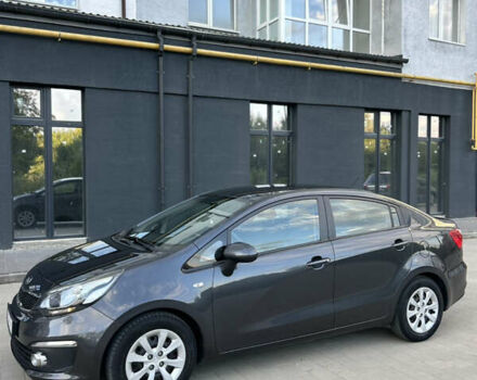Серый Киа Рио, объемом двигателя 1.4 л и пробегом 165 тыс. км за 7800 $, фото 4 на Automoto.ua