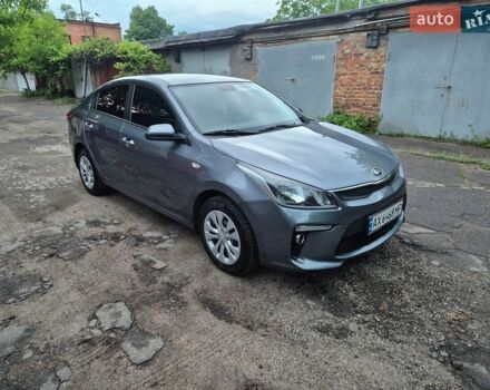 Сірий Кіа Ріо, об'ємом двигуна 1.6 л та пробігом 140 тис. км за 11900 $, фото 3 на Automoto.ua