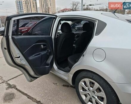 Серый Киа Рио, объемом двигателя 1.2 л и пробегом 83 тыс. км за 8390 $, фото 11 на Automoto.ua