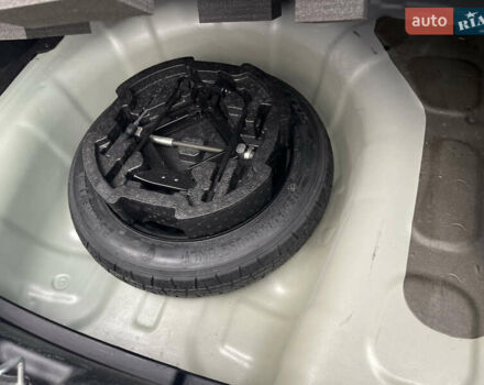 Серый Киа Рио, объемом двигателя 1.59 л и пробегом 68 тыс. км за 11900 $, фото 14 на Automoto.ua