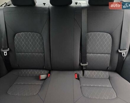 Серый Киа Рио, объемом двигателя 1.4 л и пробегом 14 тыс. км за 13900 $, фото 53 на Automoto.ua