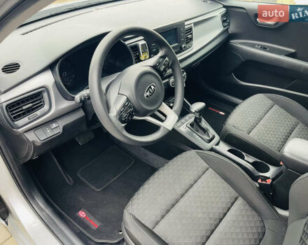 Серый Киа Рио, объемом двигателя 1.59 л и пробегом 68 тыс. км за 11900 $, фото 18 на Automoto.ua