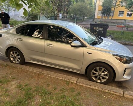 Серый Киа Рио, объемом двигателя 1.6 л и пробегом 150 тыс. км за 8000 $, фото 2 на Automoto.ua