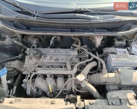 Серый Киа Рио, объемом двигателя 1.25 л и пробегом 109 тыс. км за 8500 $, фото 10 на Automoto.ua