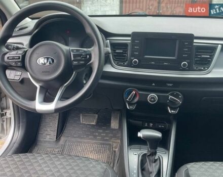 Серый Киа Рио, объемом двигателя 1.59 л и пробегом 81 тыс. км за 10000 $, фото 32 на Automoto.ua