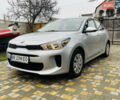 Серый Киа Рио, объемом двигателя 1.59 л и пробегом 68 тыс. км за 11900 $, фото 2 на Automoto.ua