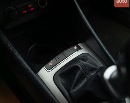 Серый Киа Рио, объемом двигателя 1.4 л и пробегом 75 тыс. км за 8988 $, фото 16 на Automoto.ua