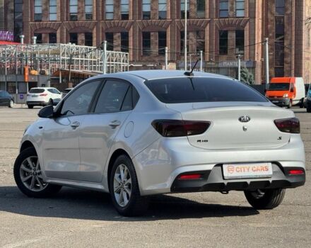 Серый Киа Рио, объемом двигателя 1.6 л и пробегом 180 тыс. км за 10537 $, фото 7 на Automoto.ua