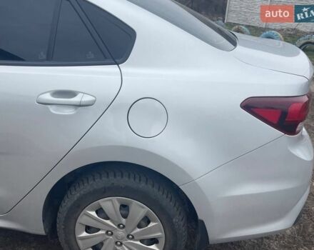 Серый Киа Рио, объемом двигателя 1.59 л и пробегом 81 тыс. км за 10000 $, фото 19 на Automoto.ua