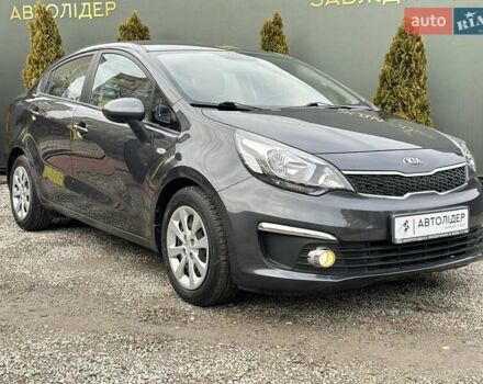 Сірий Кіа Ріо, об'ємом двигуна 1.4 л та пробігом 14 тис. км за 12990 $, фото 2 на Automoto.ua