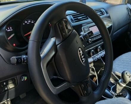 Серый Киа Рио, объемом двигателя 1.37 л и пробегом 185 тыс. км за 8900 $, фото 5 на Automoto.ua