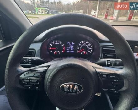 Серый Киа Рио, объемом двигателя 1.59 л и пробегом 81 тыс. км за 10000 $, фото 13 на Automoto.ua