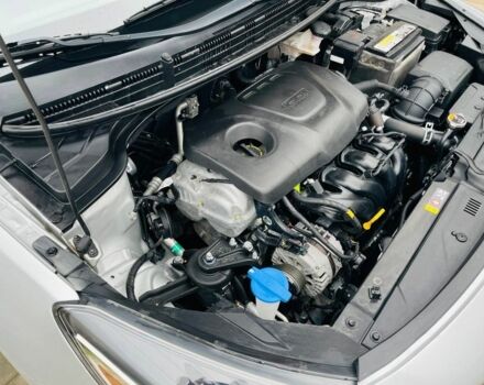 Сірий Кіа Ріо, об'ємом двигуна 1.6 л та пробігом 60 тис. км за 12000 $, фото 2 на Automoto.ua