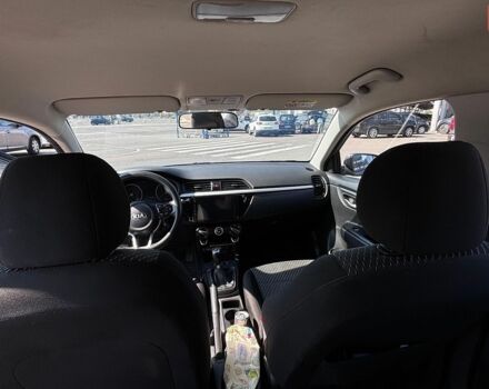 Серый Киа Рио, объемом двигателя 1.37 л и пробегом 89 тыс. км за 9950 $, фото 6 на Automoto.ua