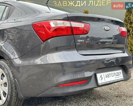 Сірий Кіа Ріо, об'ємом двигуна 1.4 л та пробігом 14 тис. км за 12990 $, фото 15 на Automoto.ua