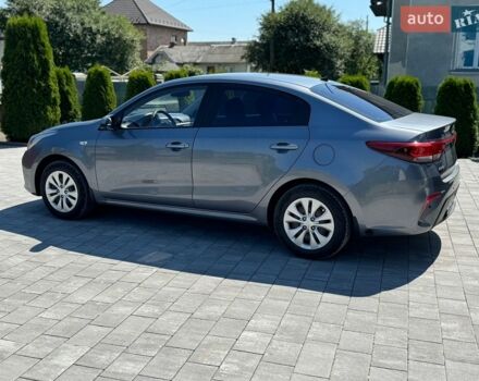 Серый Киа Рио, объемом двигателя 1.37 л и пробегом 122 тыс. км за 9200 $, фото 3 на Automoto.ua