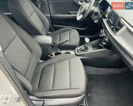 Серый Киа Рио, объемом двигателя 1.59 л и пробегом 68 тыс. км за 11900 $, фото 11 на Automoto.ua