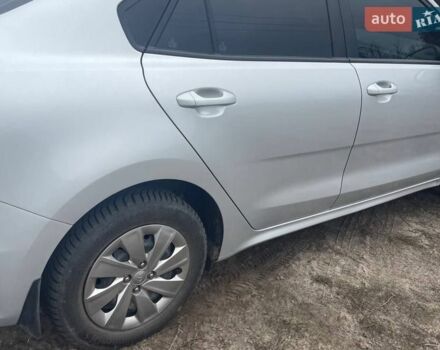 Серый Киа Рио, объемом двигателя 1.59 л и пробегом 81 тыс. км за 10000 $, фото 17 на Automoto.ua