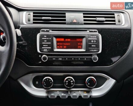 Серый Киа Рио, объемом двигателя 1.2 л и пробегом 83 тыс. км за 8390 $, фото 14 на Automoto.ua