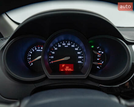 Серый Киа Рио, объемом двигателя 1.4 л и пробегом 75 тыс. км за 8988 $, фото 12 на Automoto.ua