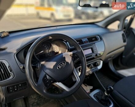 Серый Киа Рио, объемом двигателя 1.25 л и пробегом 109 тыс. км за 8500 $, фото 11 на Automoto.ua