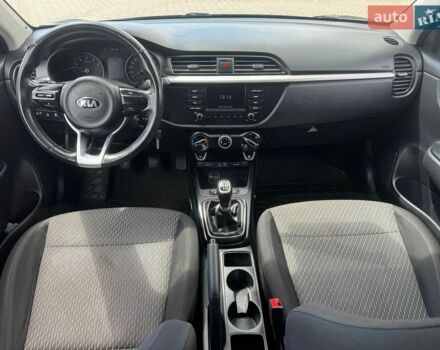 Серый Киа Рио, объемом двигателя 1.37 л и пробегом 122 тыс. км за 9200 $, фото 8 на Automoto.ua