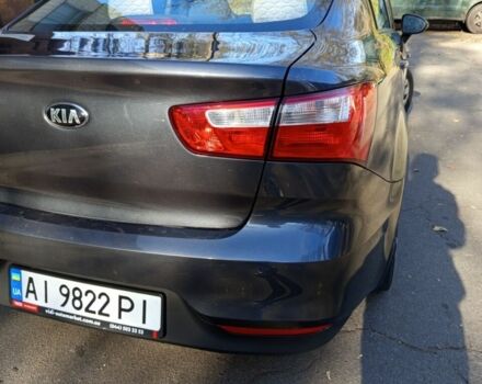 Сірий Кіа Ріо, об'ємом двигуна 1.37 л та пробігом 185 тис. км за 10800 $, фото 2 на Automoto.ua