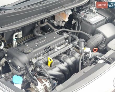 Серый Киа Рио, объемом двигателя 1.4 л и пробегом 14 тыс. км за 13900 $, фото 65 на Automoto.ua
